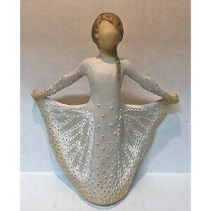 Willow Tree Butterfly ceramic figurine Demdaco 2017 Susan Lordi